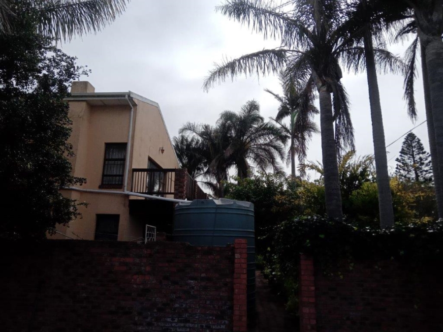 4 Bedroom Property for Sale in C Place Eastern Cape